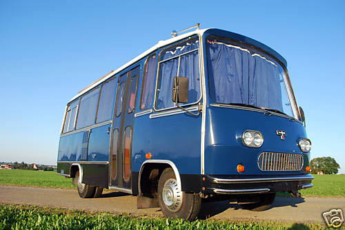 Bus (2).jpg